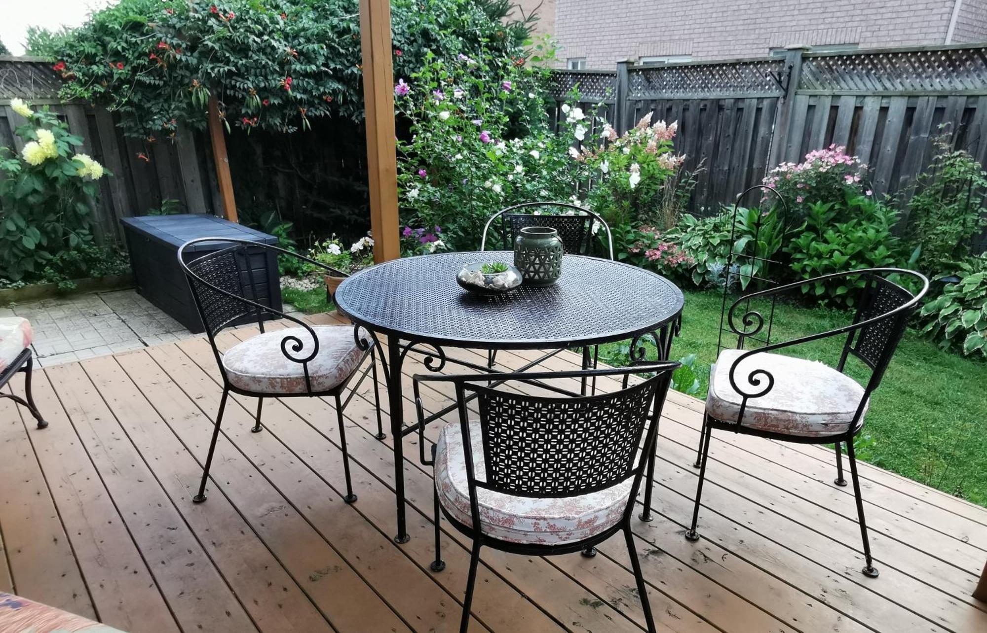 4 Bedroom 3 Washroom Charming Home In Markham With Warm Cozy Vibe Buitenkant foto