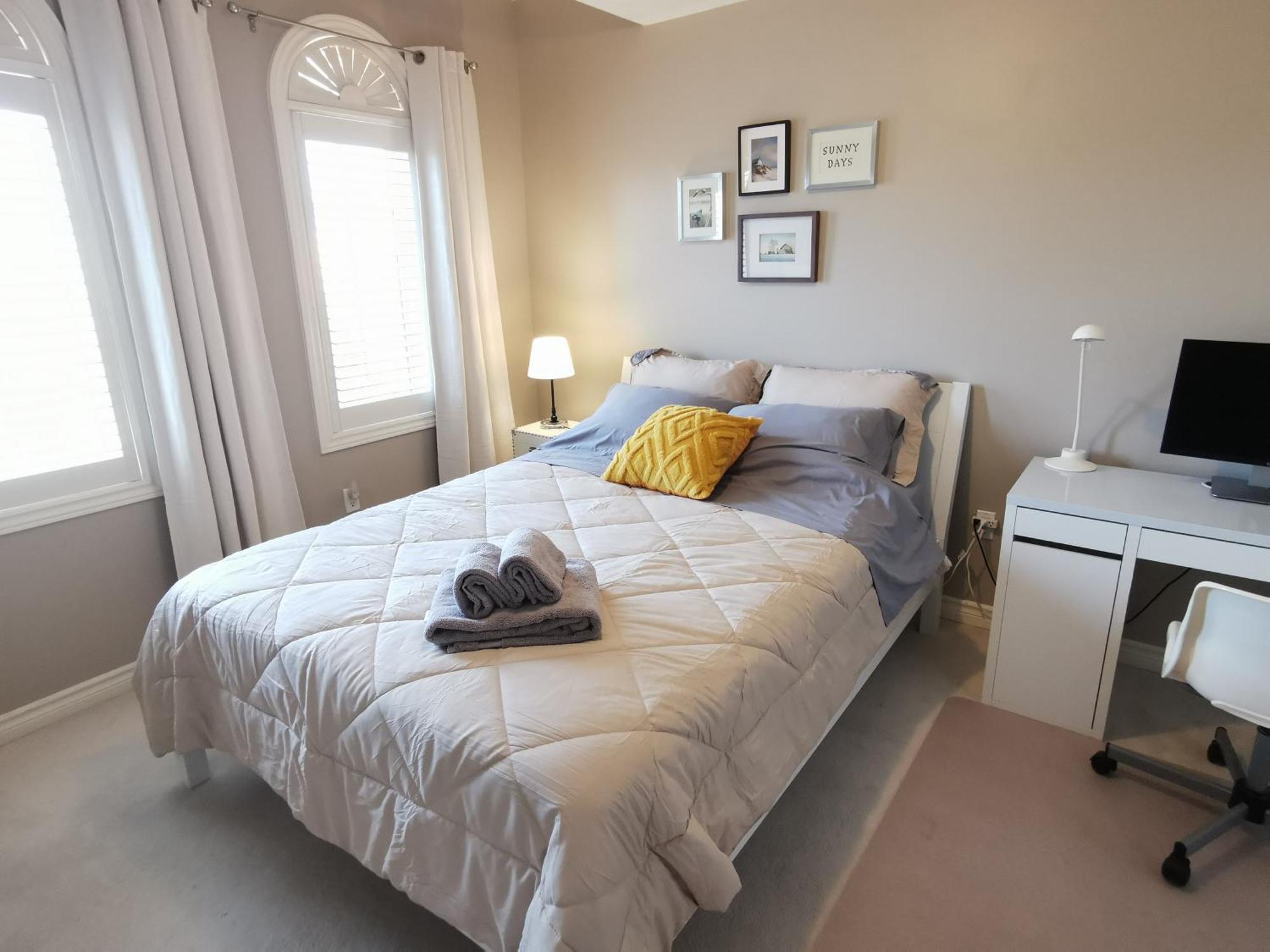 4 Bedroom 3 Washroom Charming Home In Markham With Warm Cozy Vibe Buitenkant foto