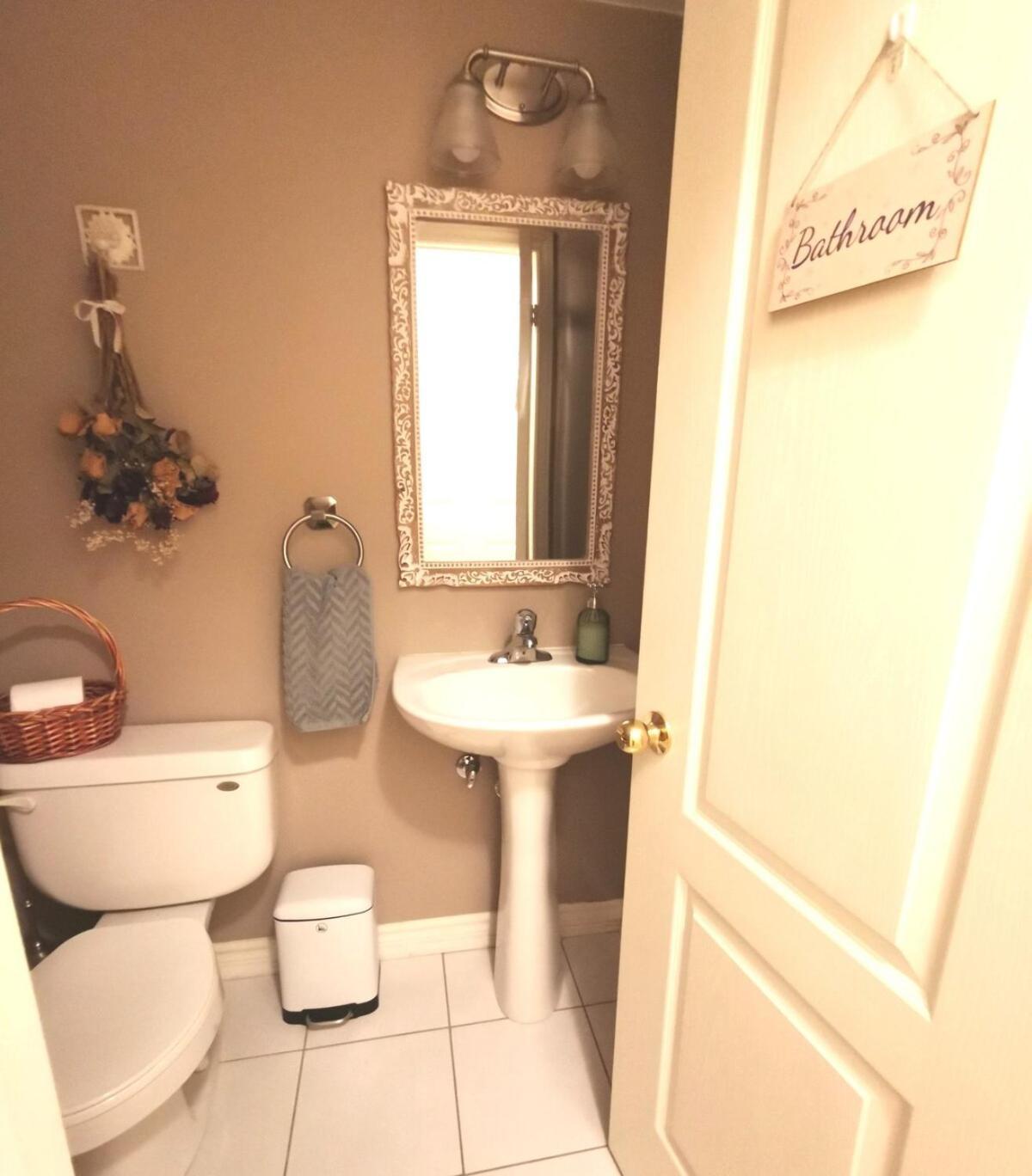 4 Bedroom 3 Washroom Charming Home In Markham With Warm Cozy Vibe Buitenkant foto